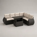 Set divano angolare da esterno a L a 6 posti con tavolo elevabile in rattan PE e acciaio, marrone scuro e beige, 223 x 173 x 74 cm